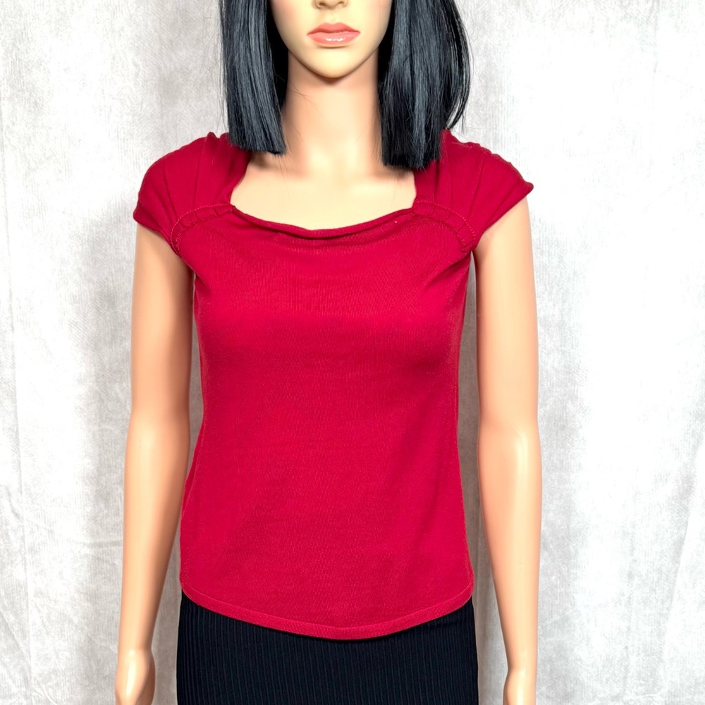 Elie Tahari Red Fitted Cap Sleeve Tee